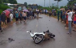 Một người đi xe máy tử vong sau va chạm với xe tải ở Sơn La
