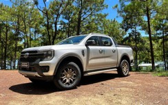 Ford Ranger giành lại ngôi vương phân khúc xe bán tải