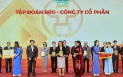 Tập đoàn BRG ủng hộ quỹ “Vì người nghèo” Hà Nội 500 triệu đồng