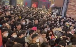 Giẫm đạp ở Itaewon: Đám đông chen chúc xô đẩy, ngã sấp lên nhau như domino