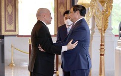 Thủ tướng chào Quốc vương Campuchia, hội kiến với Chủ tịch Thượng viện