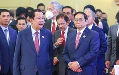 Cận cảnh Thủ tướng tham dự lễ khai mạc Hội nghị Cấp cao ASEAN