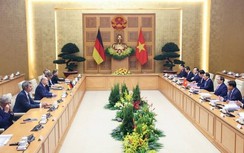 Việt Nam - Đức ký 3 văn kiện về quốc phòng, năng lượng, đào tạo nghề