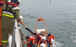 Khen thưởng 2 tập thể và cá nhân ứng cứu 14 thuyền viên tàu CHINA BOARD 1