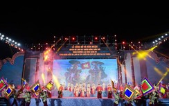 Huyện Mê Linh đón bằng công nhận đạt chuẩn nông thôn mới