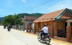 Đồng bào Bana ở Bình Định hiến đất mở đường vào điểm du lịch