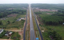 Cận cảnh dự án cao tốc Cam Lộ - La Sơn chuẩn bị đưa vào khai thác