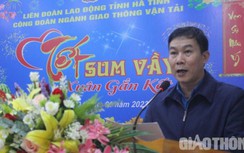 Công đoàn GTVT Hà Tĩnh tặng quà Tết cho công nhân nghèo