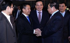 Thủ tướng lên đường thăm chính thức Lào