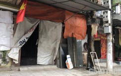 Nghệ An: Cận Tết, người dân vẫn phải bịt kín nhà vì... bụi thi công đường