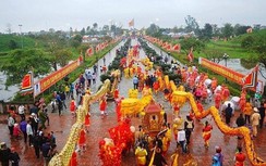 Gần 100 công an chia 12 chốt đảm bảo ATGT lễ hội đền Trần Thái Bình