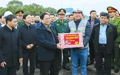 Hành trình không mỏi trên công trường cao tốc