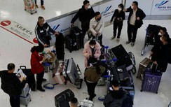 Nhật Bản cân nhắc nới lỏng quy định kiểm dịch với du khách từ Trung Quốc