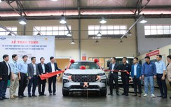 Ford Việt Nam tặng động cơ, hộp số và xe mới cho các trường kỹ thuật