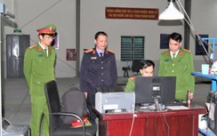 Phó giám đốc và hai kiểm định viên trung tâm đăng kiểm ở Nghệ An bị bắt
