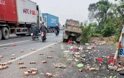 Tai nạn giữa xe chở gạch và container: Người phụ nữ bán xôi tiên lượng xấu