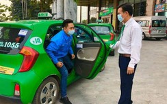 Kiến nghị loạt cơ chế tạo đà cho doanh nghiệp chuyển đổi taxi điện