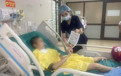 Cô giáo Phú Thọ bị chấn thương sọ não vì chó thả rông đã có thể ngồi dậy