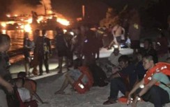 Cháy phà chở 250 người ở Philippines, hành khách hoảng loạn nhảy xuống biển