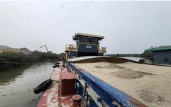 Quảng Ninh: Tạm giữ tàu vận chuyển 600m3 cát không có nguồn gốc xuất xứ