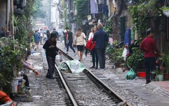 Hà Nội yêu cầu không tổ chức tour đưa khách đến khu vực "cà phê đường tàu"