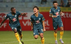 "Vua giải trẻ" tỏa sáng, HAGL thắng trận đầu tiên tại V-League 2023
