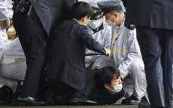 Vụ ném bom khói vào Thủ tướng Nhật: Những ngư dân anh hùng