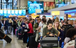 Hà Lan mạnh tay cắt chuyến bay để giảm phát thải