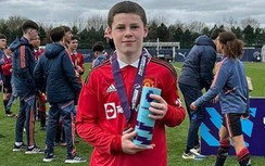 Con trai Rooney có hiệu suất ghi bàn cực khủng ở đội trẻ MU