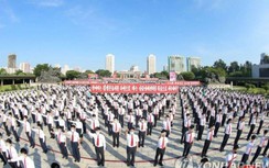 Thanh niên Triều Tiên tuần hành, phản đối thoả thuận chung Mỹ - Hàn