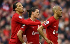 Ngoại hạng Anh: Liverpool phả "hơi nóng" vào MU