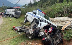 Lai Châu: Xe CSGT công an huyện đâm hư hỏng nhiều phương tiện