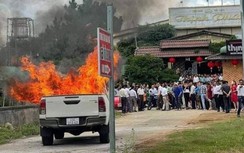 Cháy xe bán tải ở Lâm Đồng, tài xế tử vong trên ghế lái