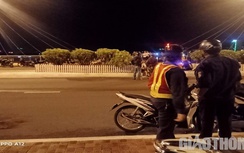 Khánh Hoà: Tìm được tài xế ô tô tông nữ lao công tử vong trên cầu Trần Phú