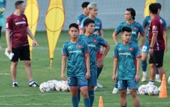 Sao Việt kiều của U23 Việt Nam toát mồ hôi với yêu cầu khó từ HLV Troussier