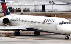 Vụ nhân viên sân bay Mỹ bị hút vào động cơ: Lộ nguyên nhân bất ngờ