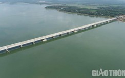 Sắp hoàn tất thi công cầu vượt hồ dài nhất trên cao tốc Bắc - Nam