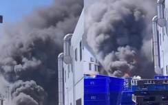 Cháy tại cụm công nghiệp Thụy Sơn, cột khói bốc cao cuồn cuộn
