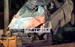 Phú Thọ: Ô tô tự gây tai nạn, 1 người chết, 4 người bị thương
