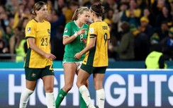 Nữ cầu thủ đội tuyển Australia bị "đánh ghen" ngay trên sân tại World Cup
