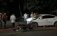 Ô tô biển số Lào tông xe máy trên QL49 khiến bé 7 tuổi tử vong