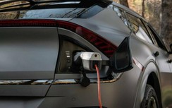 Chủ xe điện ở Mỹ kiện Hyundai vì lỗi sạc quá chậm
