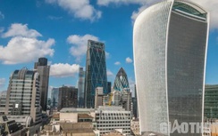 Video: Walkie Talkie - tòa nhà chọc trời bị "ghét" nhất thế giới