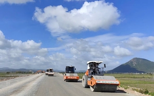 Phấn đấu thông xe kỹ thuật cao tốc Chí Thạnh - Vân Phong vào 31/12