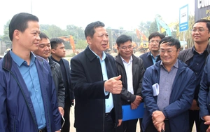 Minister Tran Hong Minh inspects Cho Moi–Bac Kan Expressway progress