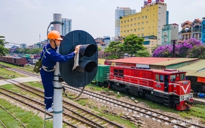 Sẵn sàng làm chủ "bộ não" vận hành thông tin tín hiệu đường sắt hiện đại