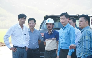 Dồn lực hoàn thiện, thông xe 36km cao tốc Chí Thạnh - Vân Phong ngày 15/2