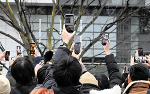 Giải mã sức hút của nữ Thủ tướng Nhật Bản góp phần làm nên chiến thắng của đảng cầm quyền