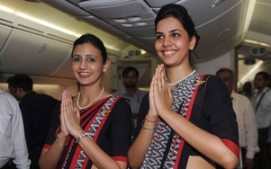 Vì sao Ấn Độ đề xuất cấm phi công, tiếp viên hàng không sử dụng nước hoa?
