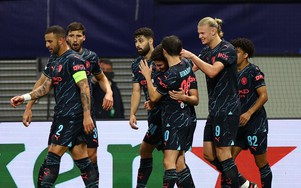 Cúp C1 châu Âu: Man City đại thắng, PSG thua sốc Newcastle
